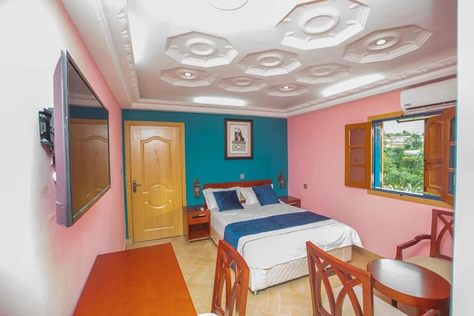 Mont Bleu Hotel Libreville Exterior photo