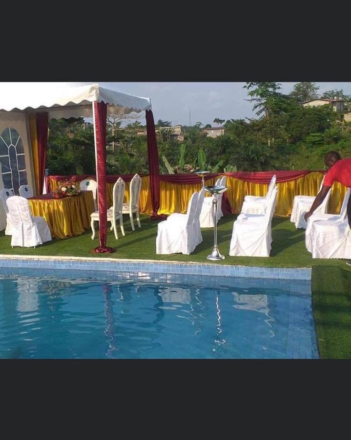 Mont Bleu Hotel Libreville Exterior photo